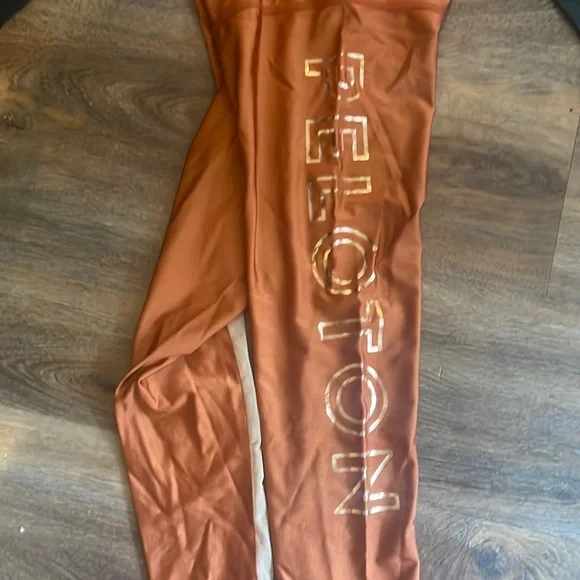 RARE HTF Peloton Leggings Jess King Edition Playfull Size L - Picture 1 of 8
